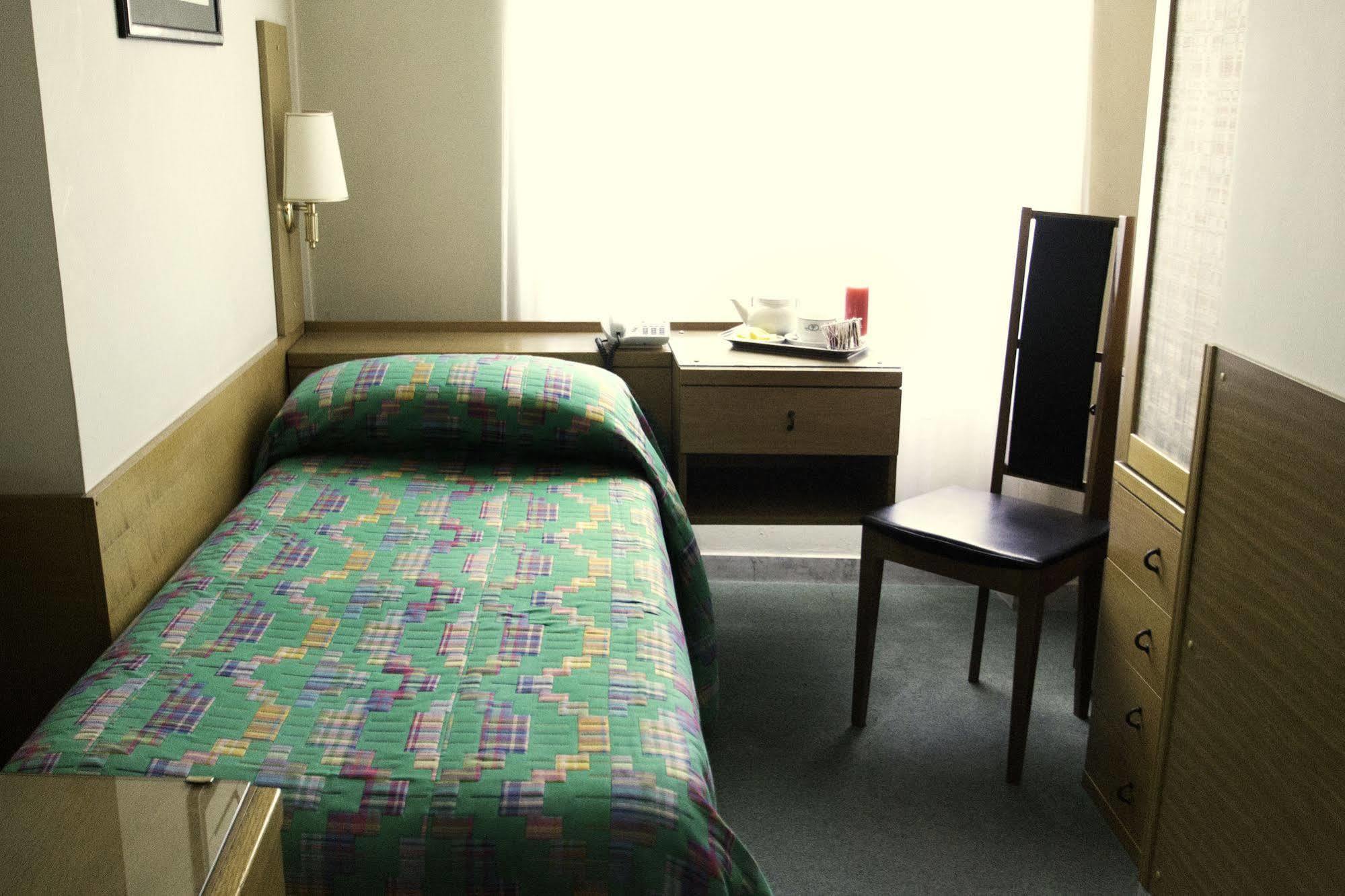 York Hotel ローマ エクステリア 写真